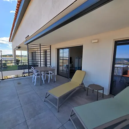 アパート Le Millesime Le Pelican : Vue Exceptionnelle Sur La Baie, Moderne Avec Et Parking Prive.