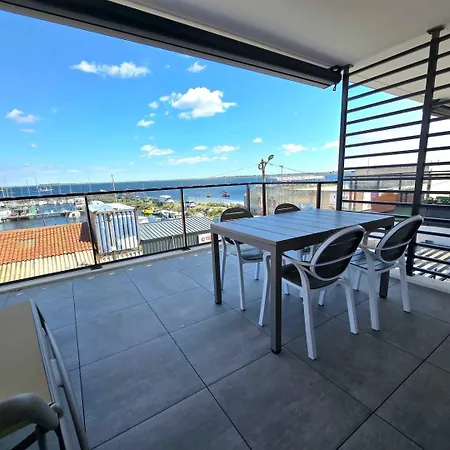 Le Millesime Le Pelican : Vue Exceptionnelle Sur La Baie, Moderne Avec Et Parking Prive. アパート