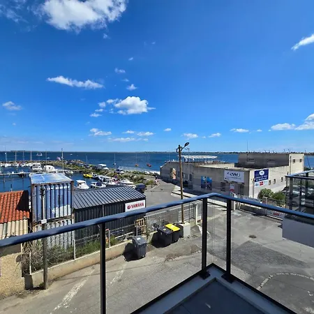 アパート Le Millesime Le Pelican : Vue Exceptionnelle Sur La Baie, Moderne Avec Et Parking Prive. *