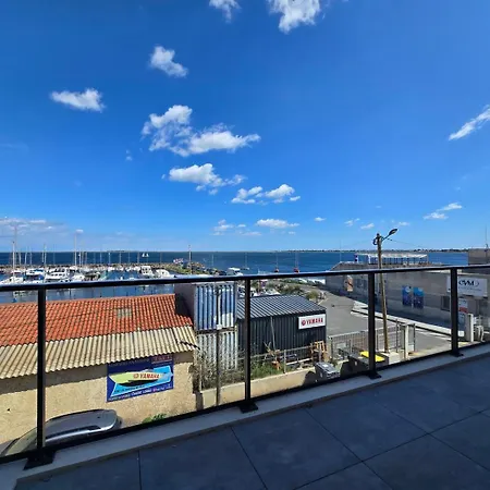 アパート Le Millesime Le Pelican : Vue Exceptionnelle Sur La Baie, Moderne Avec Et Parking Prive. マルセイヤン